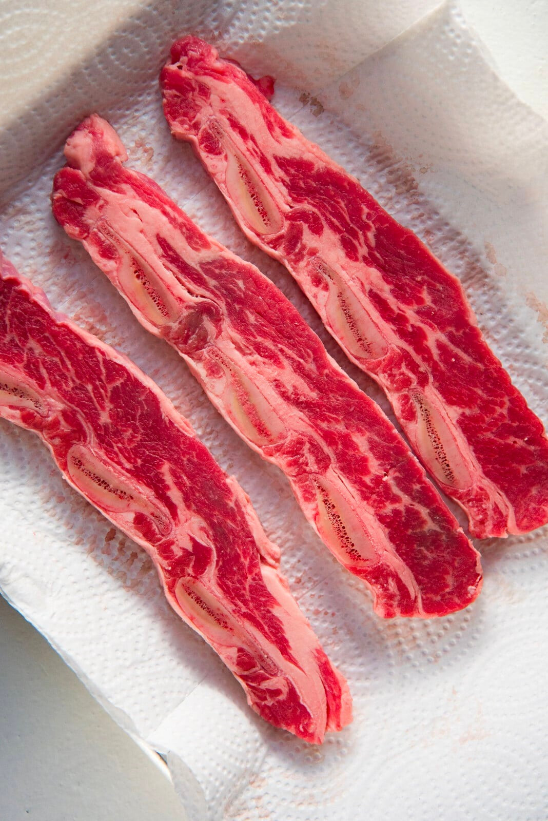 Natural Grass Fed Beef, Thin Cut Flanken Ribs (Korean Cut)