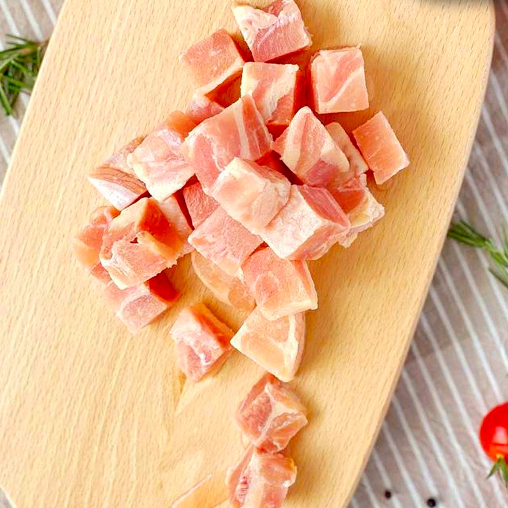 Pastured, Free Range Chicken, Leg and Thigh, Boneless Skinless Cubes (Kabobs)