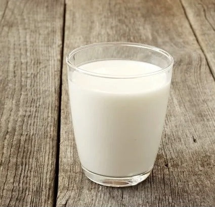 Natural, Grass Fed, Cow, Whole Raw Milk (Milked-and-Frozen, Same Day). Unpasteurized!