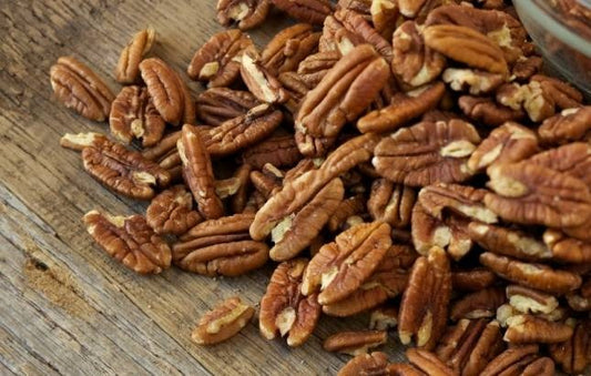Natural, Healthy and Nutritious Snacks: Raw Pecan, Halves
